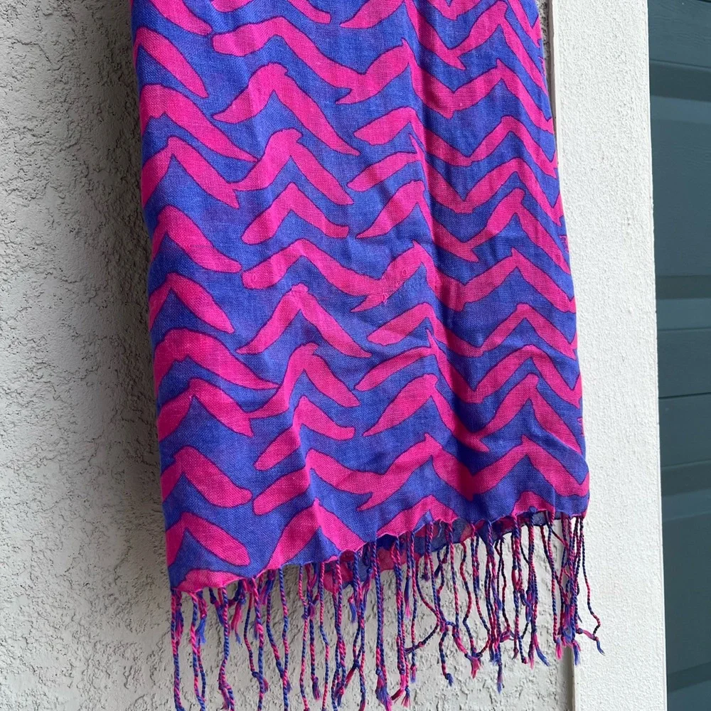 Lilly Pulitzer Murfee Scarf - Pop Pink - I Got Lucky
